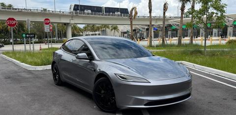 Tesla Model 3 2025