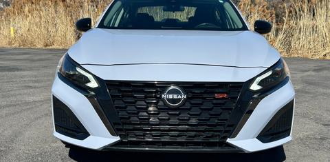Nissan Altima 2024