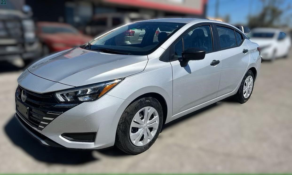 Nissan Versa 2025 in 
