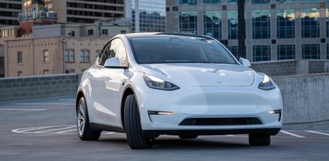 Tesla Model Y 2024