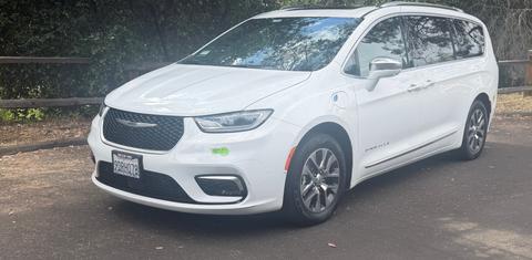 Chrysler Pacifica 2022