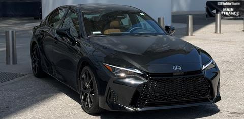 Lexus IS 2026