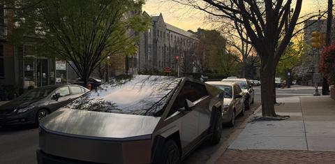 Tesla Cybertruck 2024