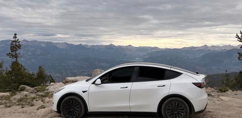 Tesla Model Y 2021