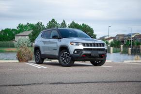Jeep Compass 2025 in Aurora