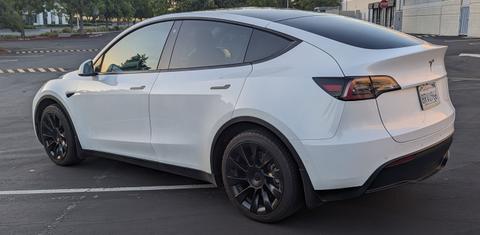 Tesla Model Y 2020