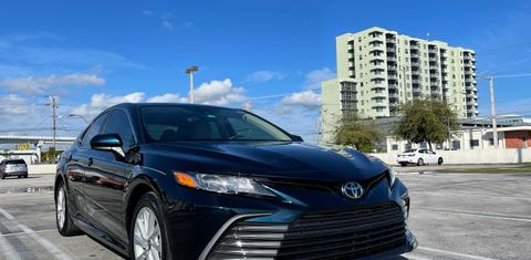 Toyota Camry 2021