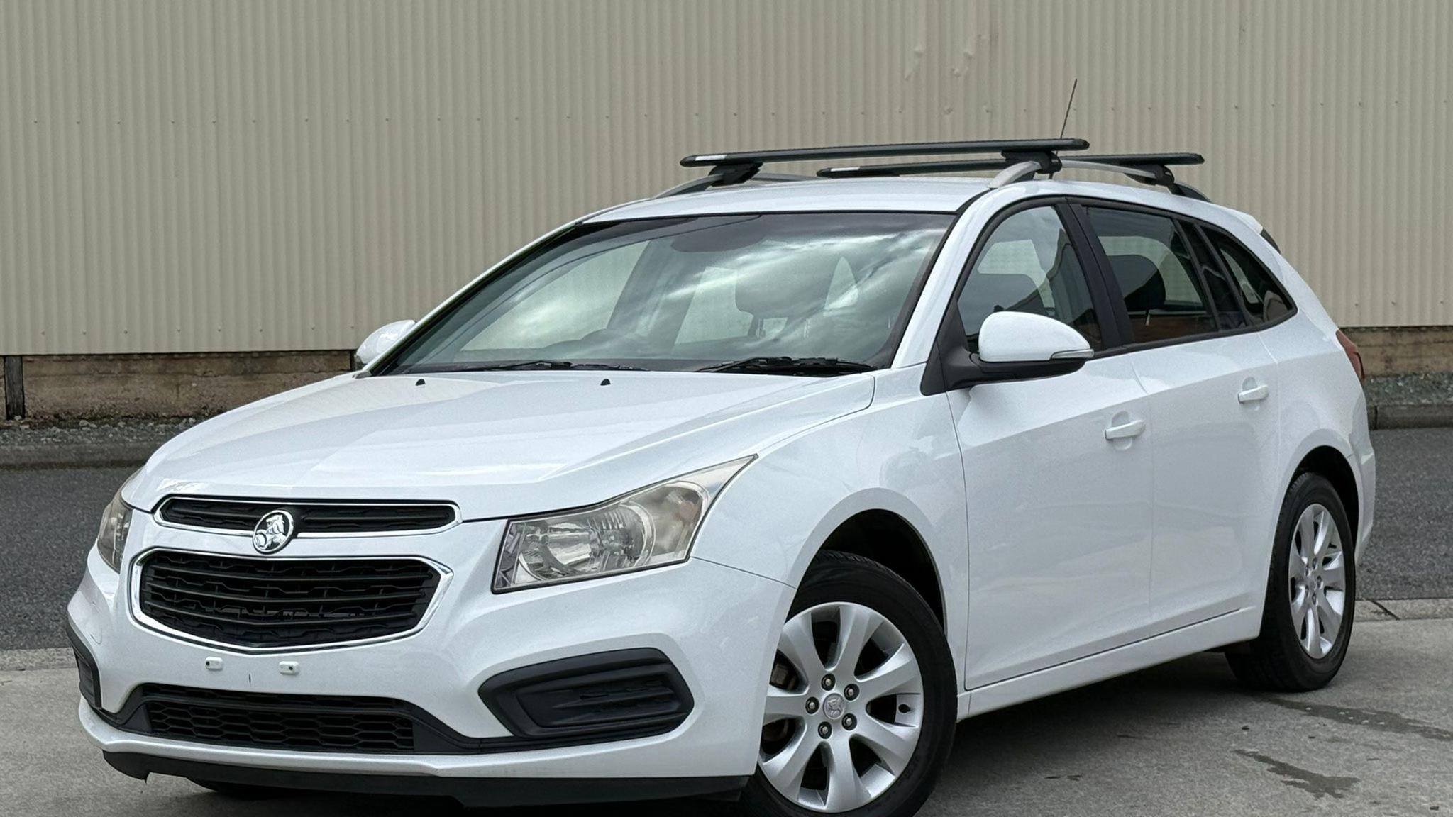 Holden CRUZE 2015 in Albion