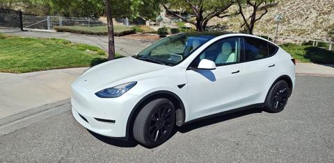 Tesla Model Y 2021