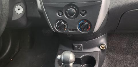 Nissan Versa 2019