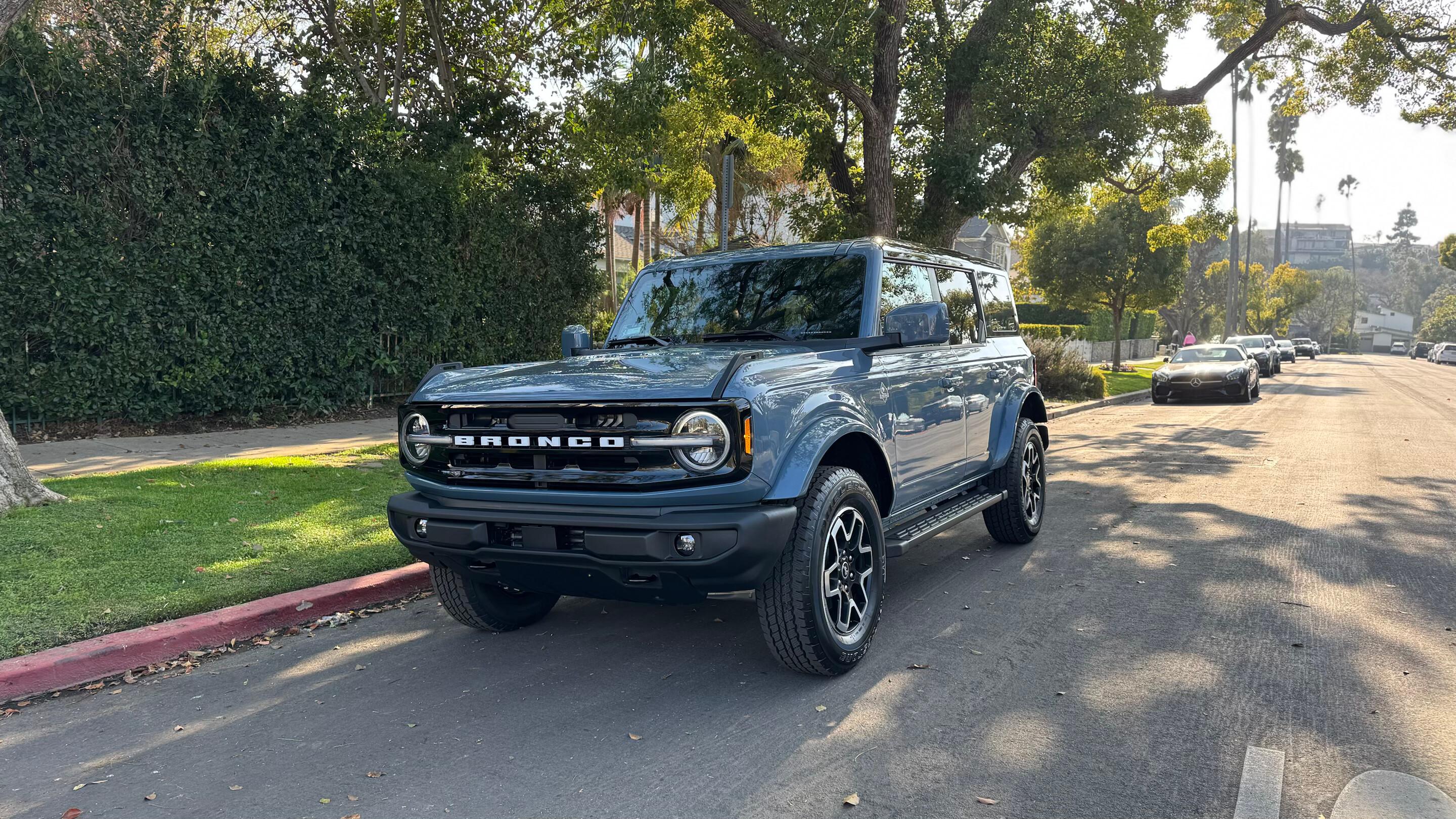 Ford Bronco 2024 in Los Angeles, CA