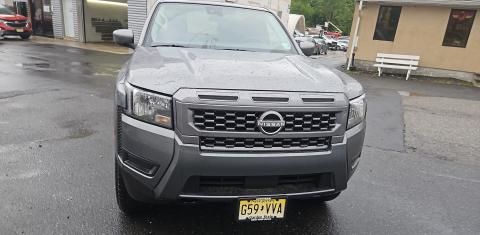 Nissan Frontier 2025