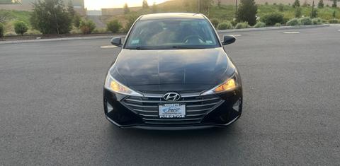 Hyundai Elantra 2019