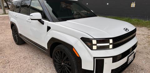 Hyundai Santa Fe 2025