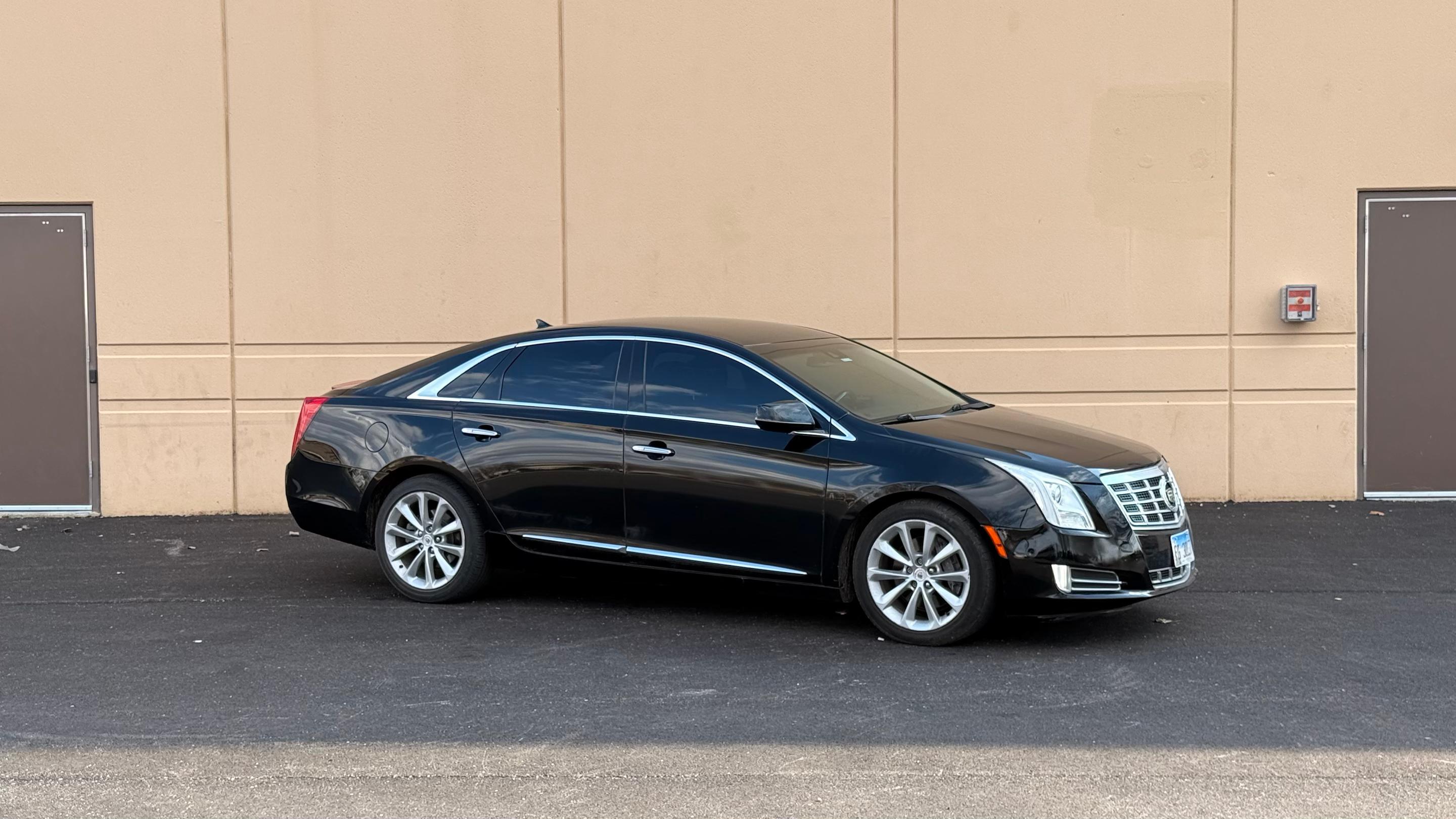 Cadillac XTS 2014 in Oak Lawn, IL