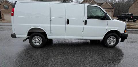 Chevrolet Express Cargo 2025