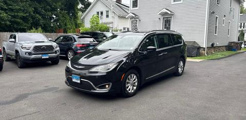 Chrysler Pacifica 2017