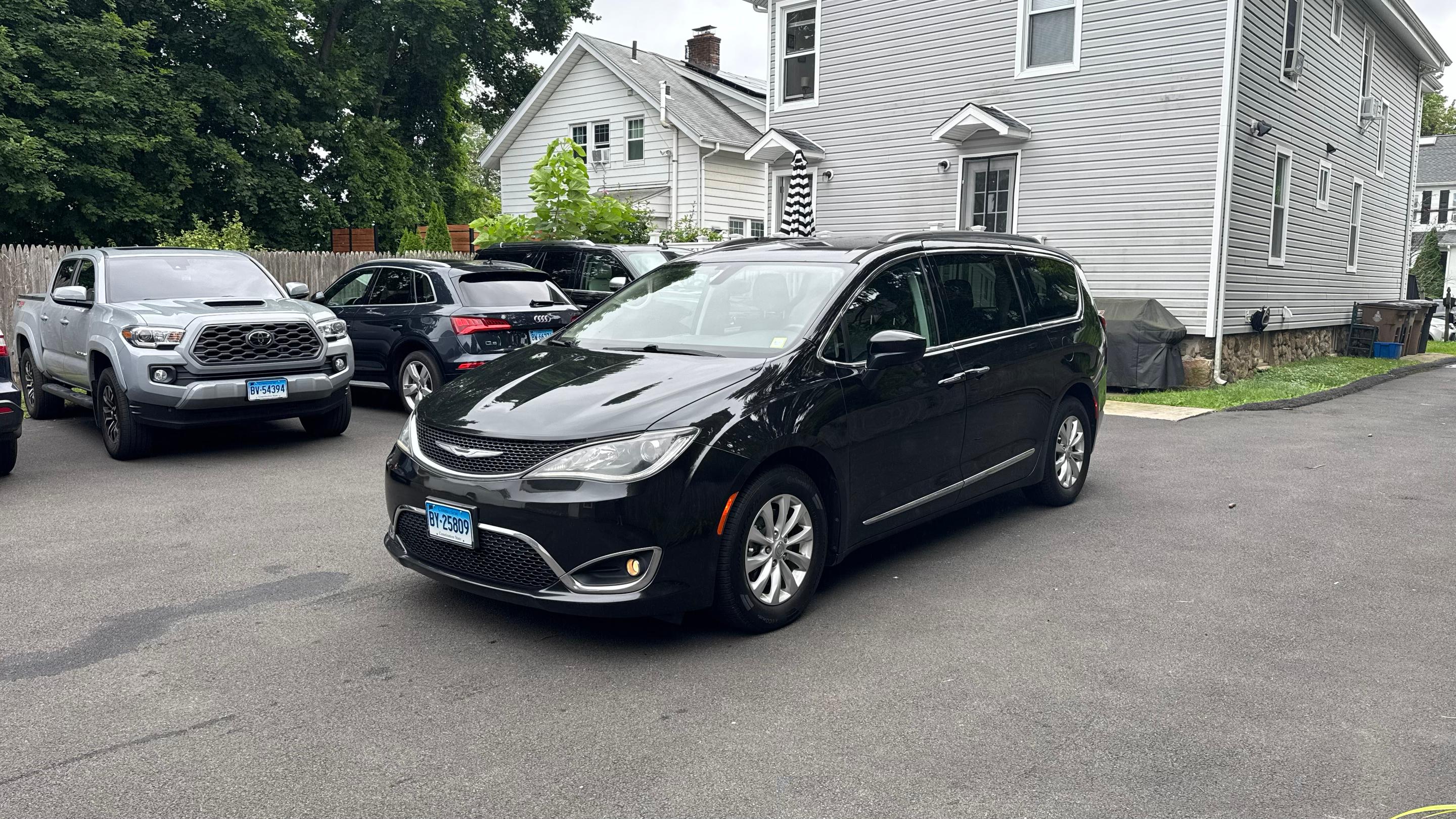 Chrysler Pacifica 2017 in Stamford, CT