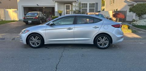 Hyundai Elantra 2017