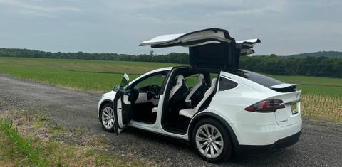 Tesla Model X 2016