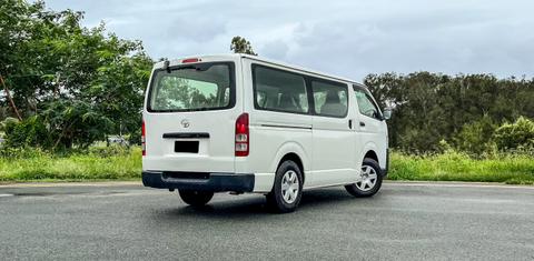 Toyota HIACE 2014