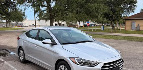 Hyundai Elantra 2017