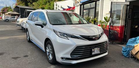 Toyota Sienna 2023