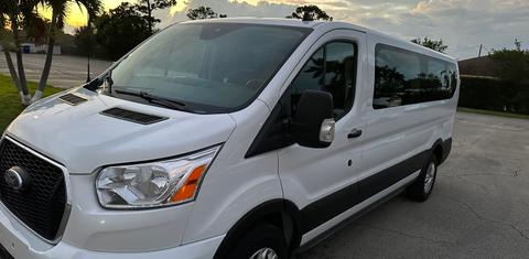 Ford Transit-350 Wagon 2021