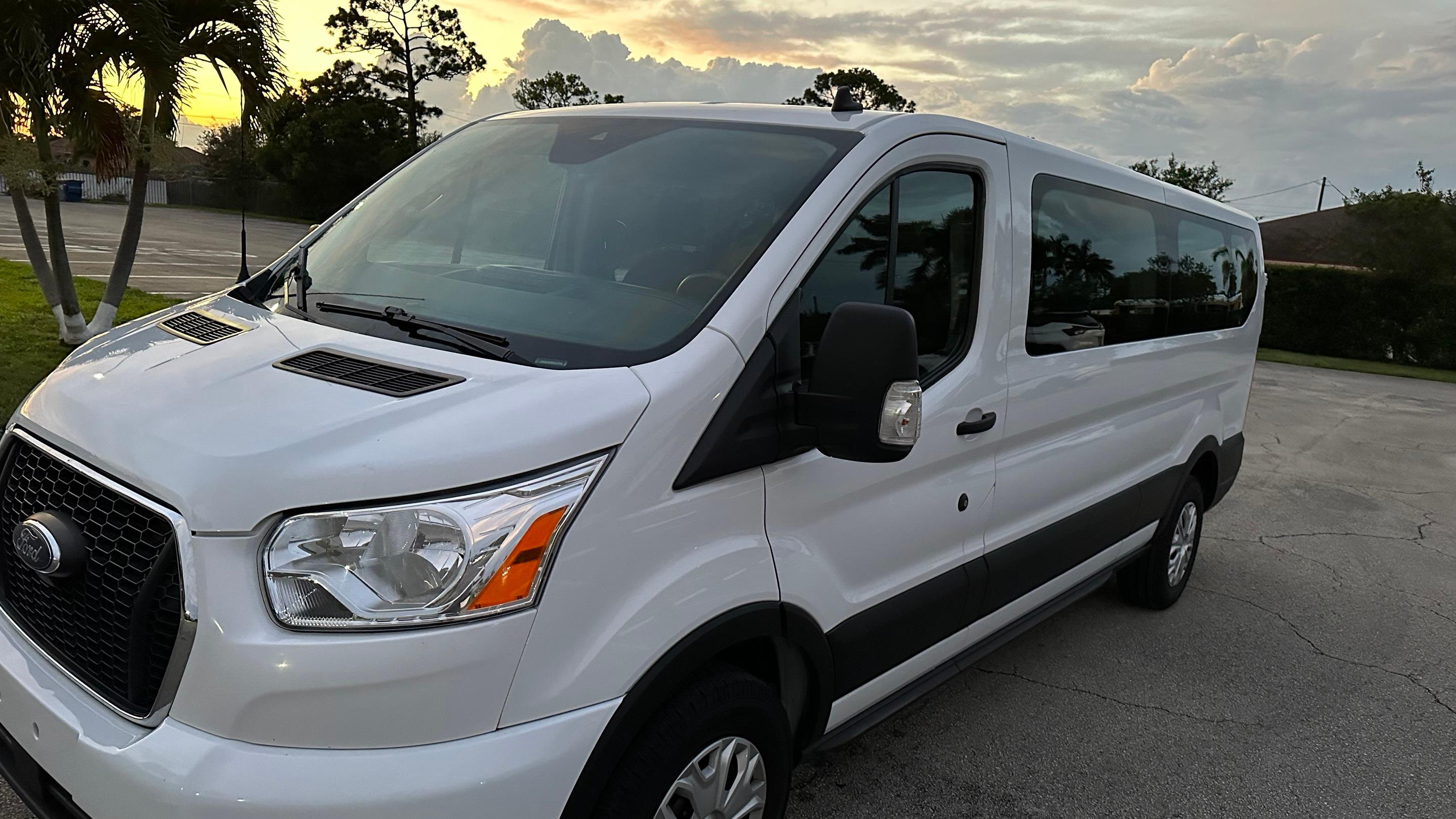 Ford Transit-350 Wagon 2021 in Lake Worth, FL