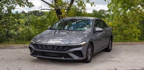 Hyundai Elantra 2025