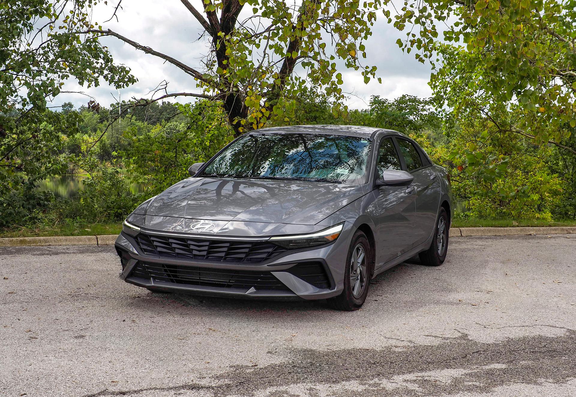 Hyundai Elantra 2025 in Grandview Heights, OH