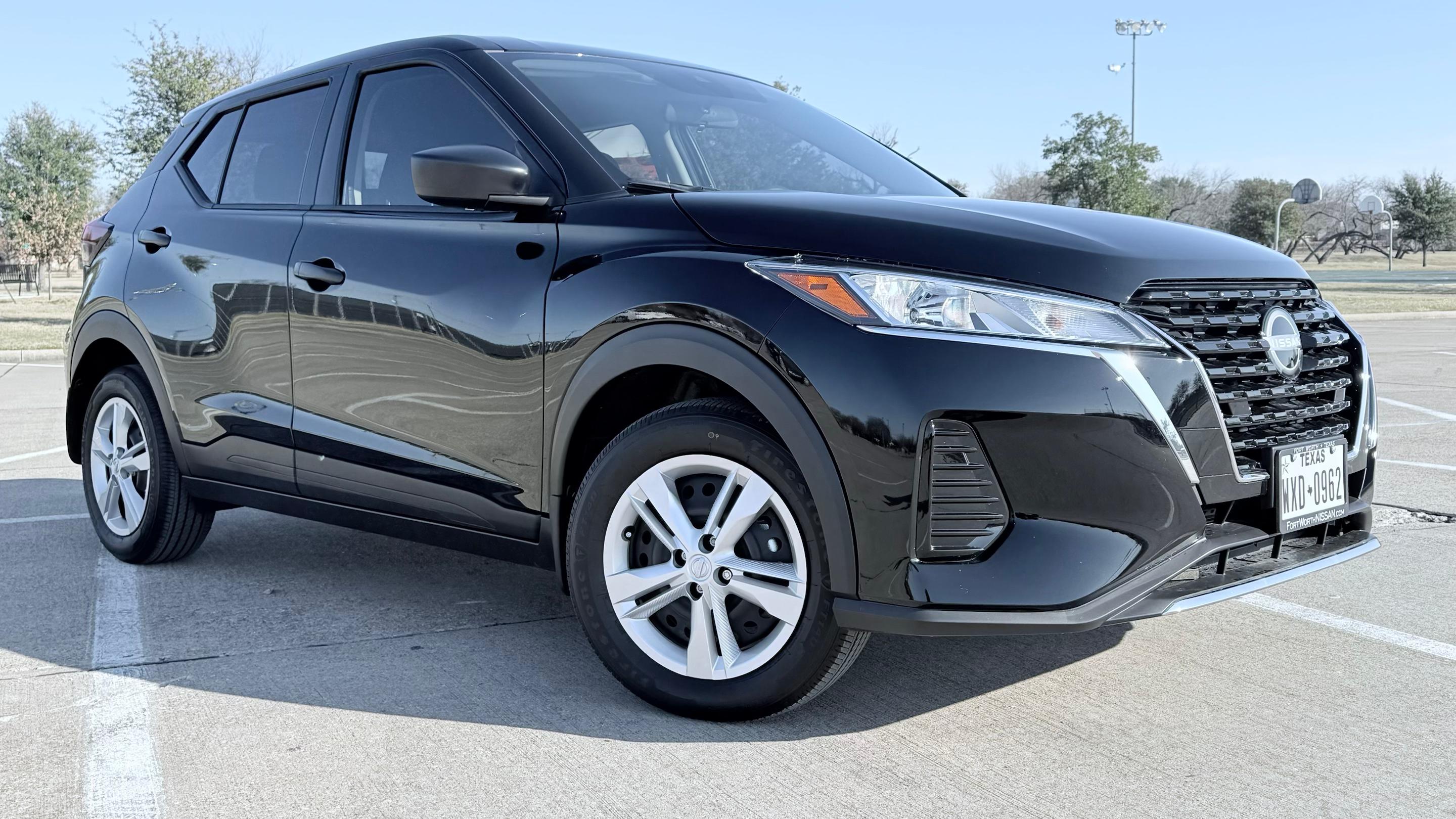Nissan Kicks Play 2025 in North Richland Hills, TX