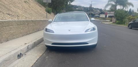 Tesla Model 3 2026