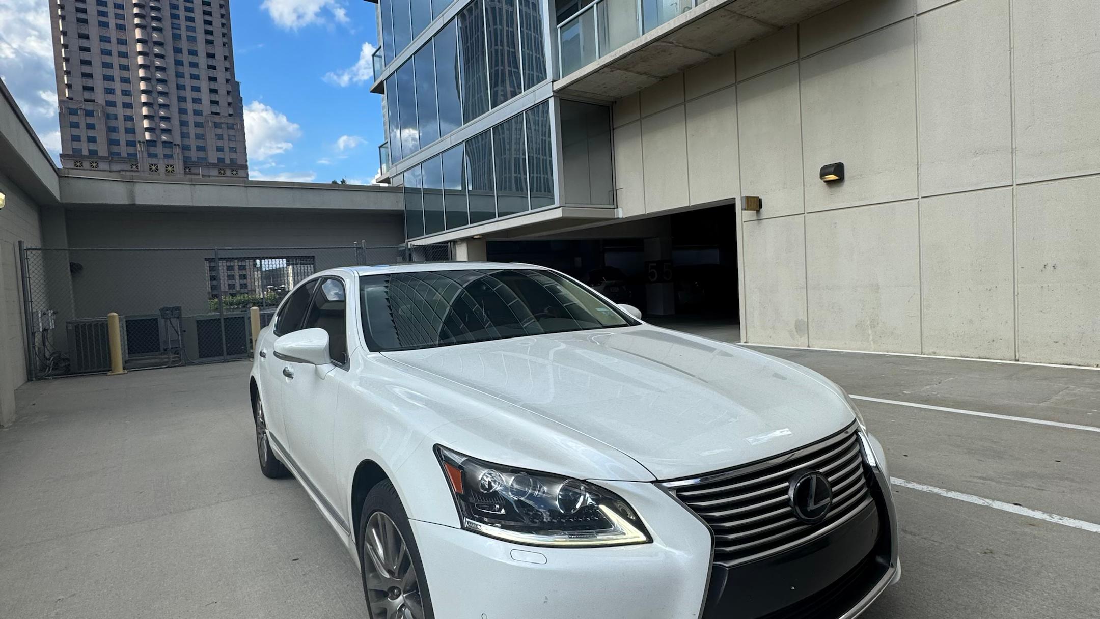 Lexus LS 2015 in 