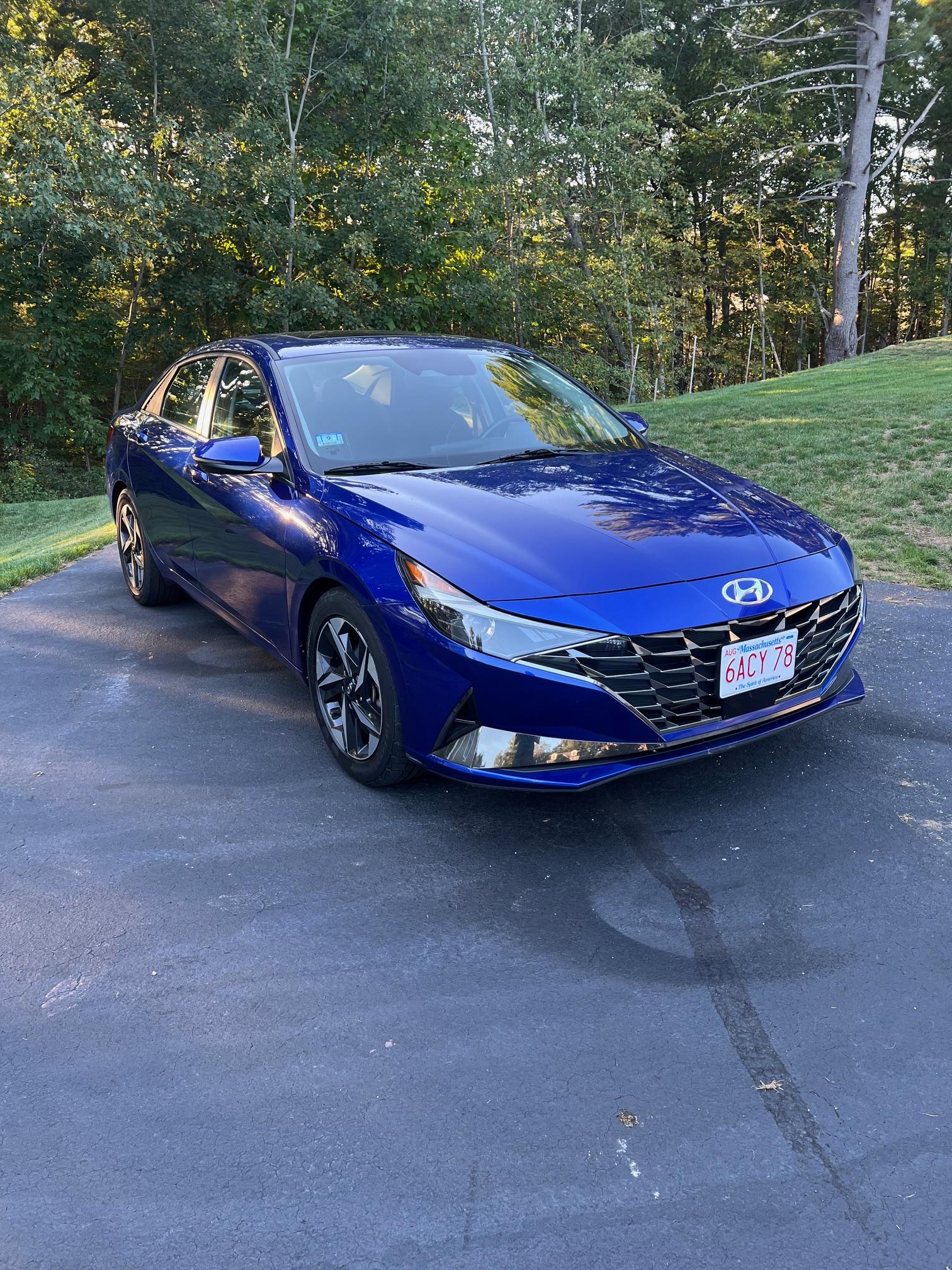 Hyundai Elantra 2022 in 