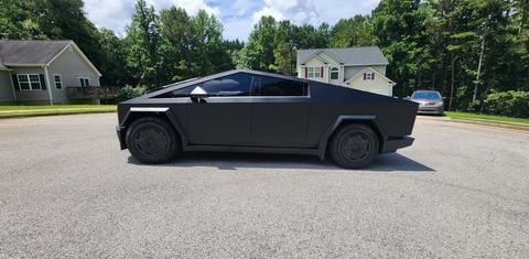 Tesla Cybertruck 2024