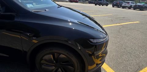 Tesla Model Y 2026