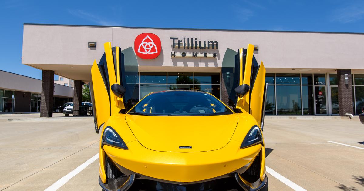 McLaren 570GT 2017 rental in Edmond, OK by Rabih K. Turo