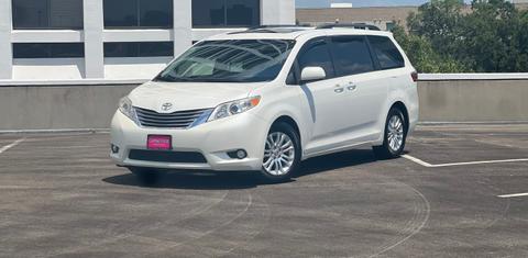 Toyota Sienna 2017