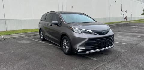 Toyota Sienna 2023
