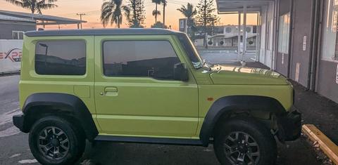 Suzuki JIMNY 2021