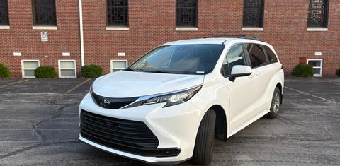 Toyota Sienna 2026