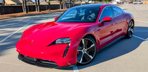 Porsche Taycan 2021
