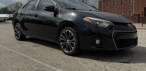 Toyota Corolla 2015