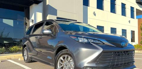 Toyota Sienna 2025