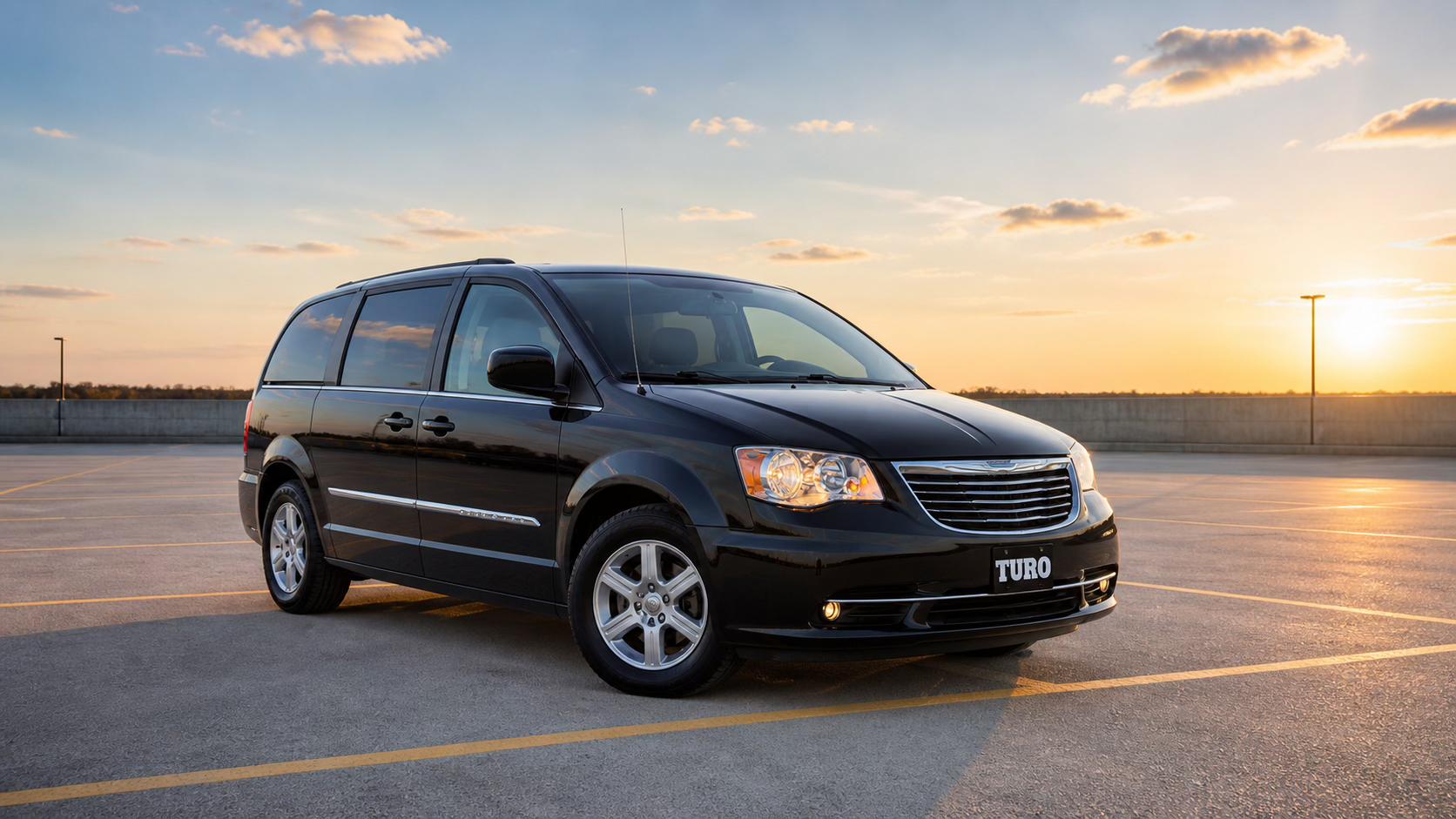 Chrysler Town & Country 2011 in Quincy, MA