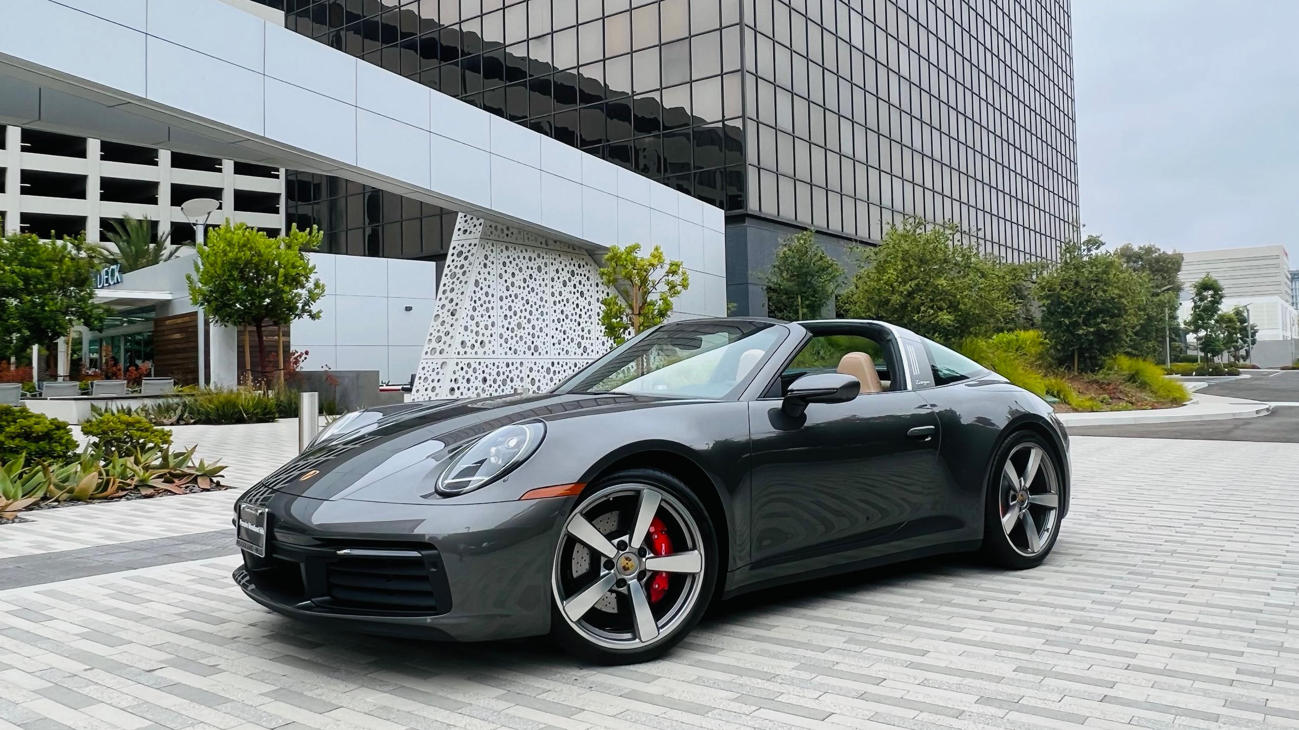 Porsche 911 2022 in Inglewood, CA