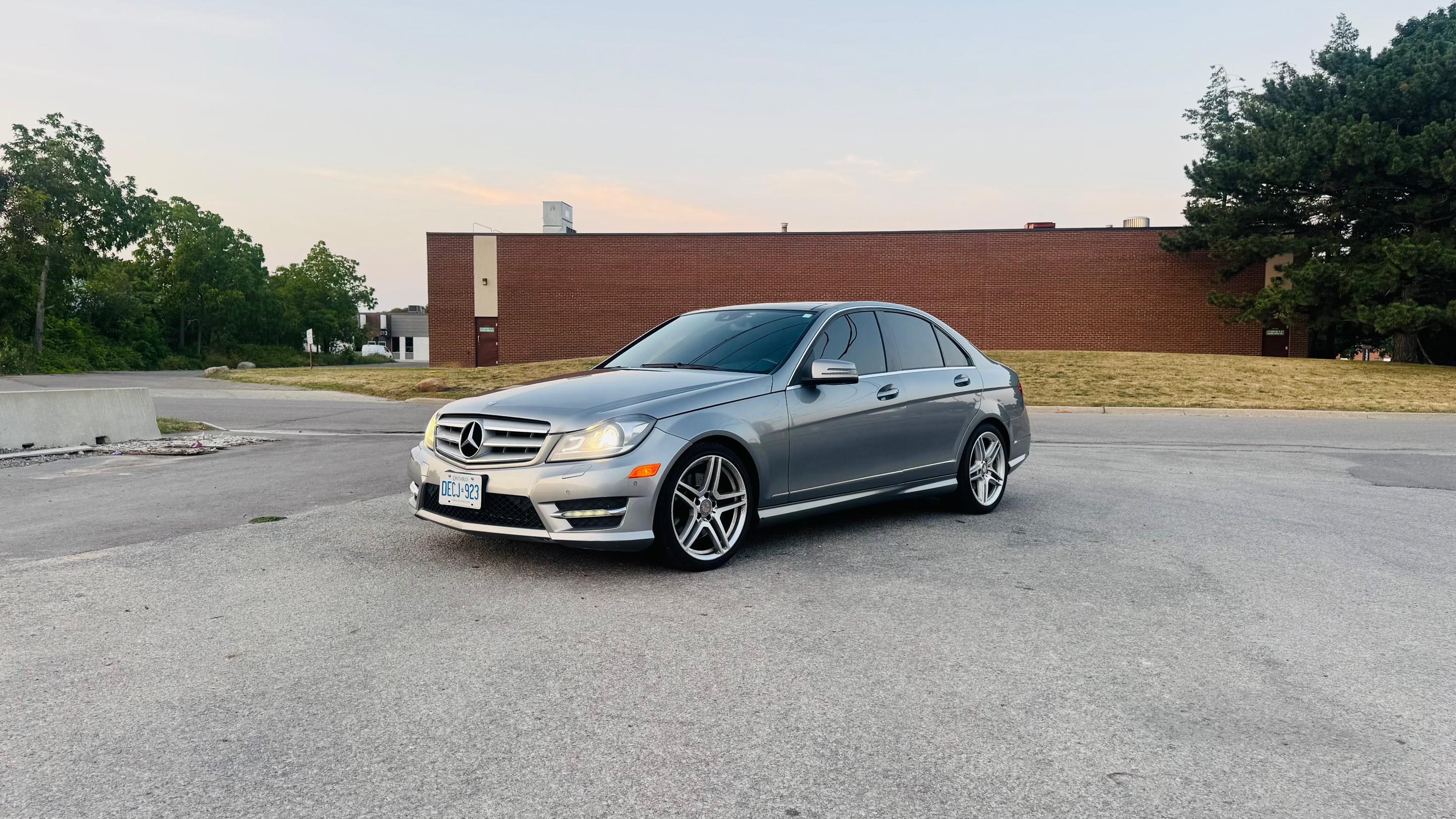 Mercedes-Benz C-Class 2013 in Mississauga, ON