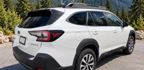 Subaru Outback 2025