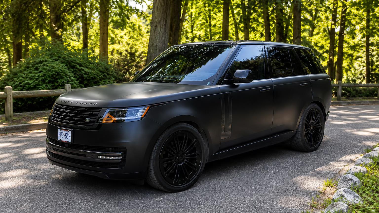 Land Rover Range Rover 2024 in Vancouver, BC